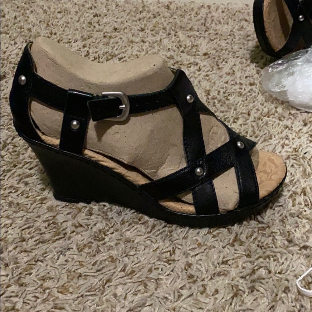 BOC wedge sandals